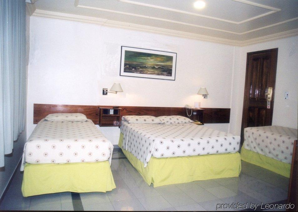 Lider Hotel Manaus Buitenkant foto