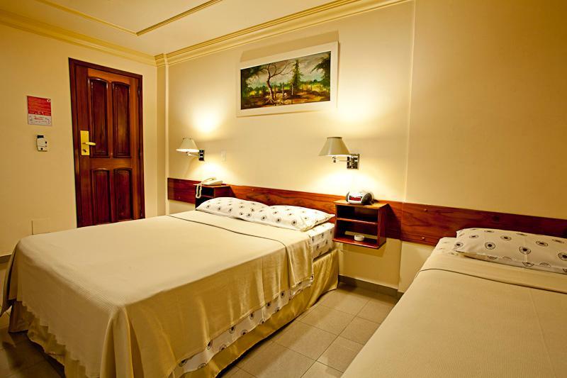 Lider Hotel Manaus Buitenkant foto